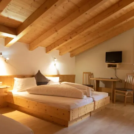 Am Waldrand Apartament