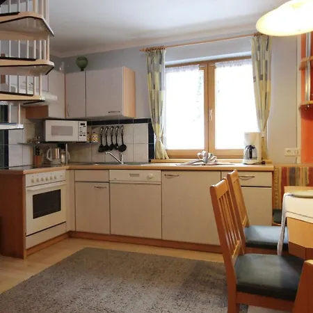 Am Waldrand Huben (Imst)